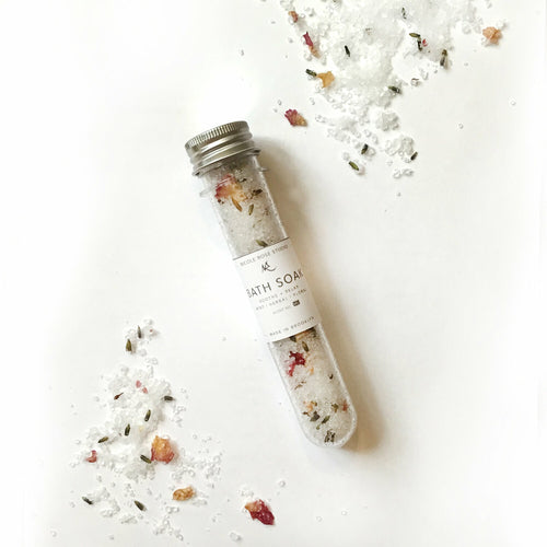 Soothe + Relax Bath Soak Shooter | Natural & Organic | Distriburix